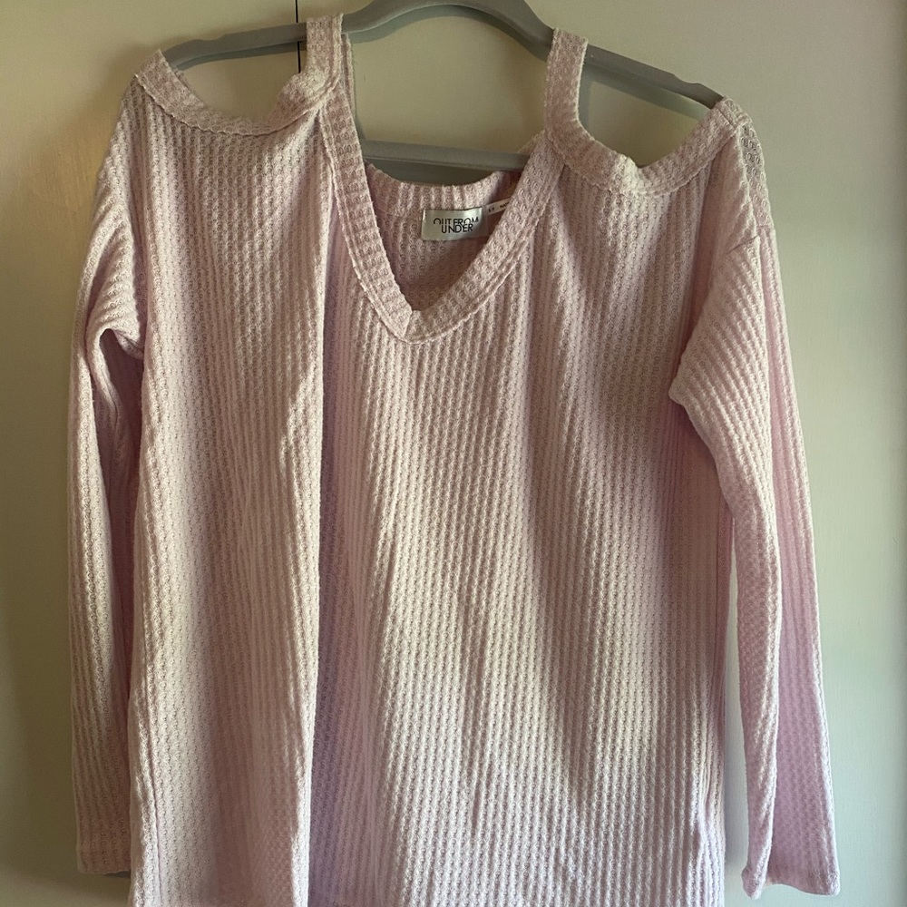 Off the shoulder long sleeve shirt